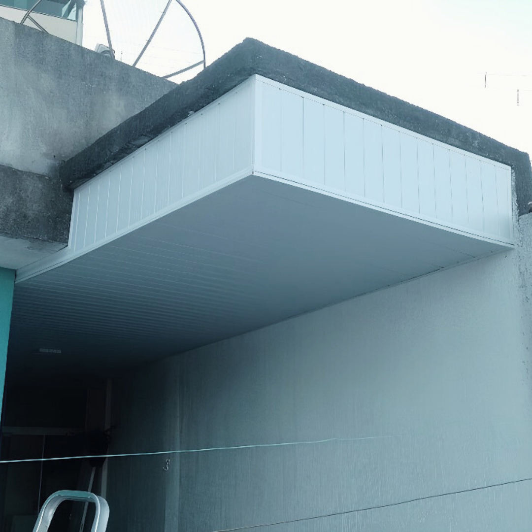 Acabamento externo em forro de PVC